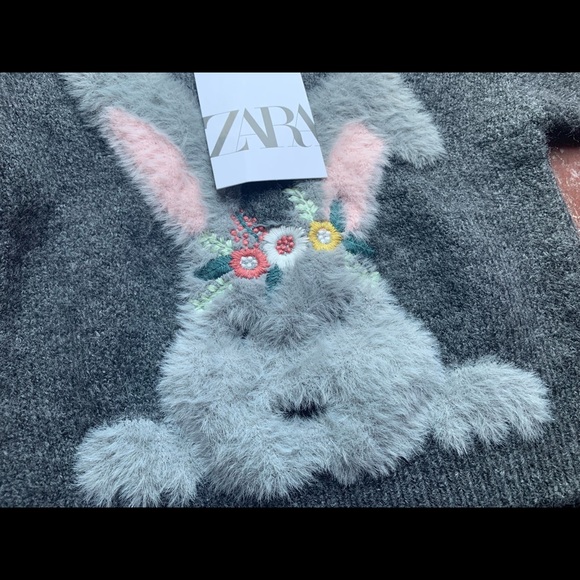 Zara Grey Girl’s Sweater. - Picture 3 of 8